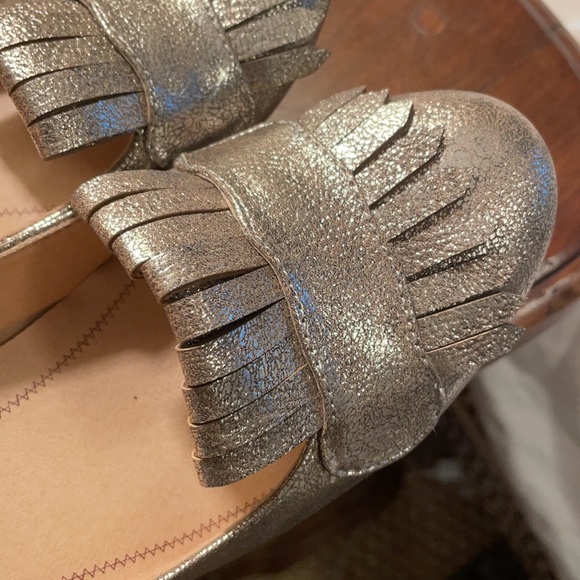 Chinese Laundry Stacked Heel - Picture 8 of 9